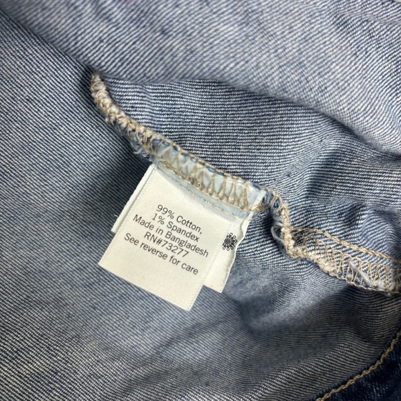 SO Jean Jacket Size Medium - Picture 10 of 10